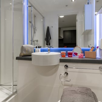 Skyline Studio - Image 7